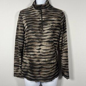 Sno Skins Womens Tunic Top Sz M 1/4 Zip Pleated Neutral Mock Neck Long Sleeve